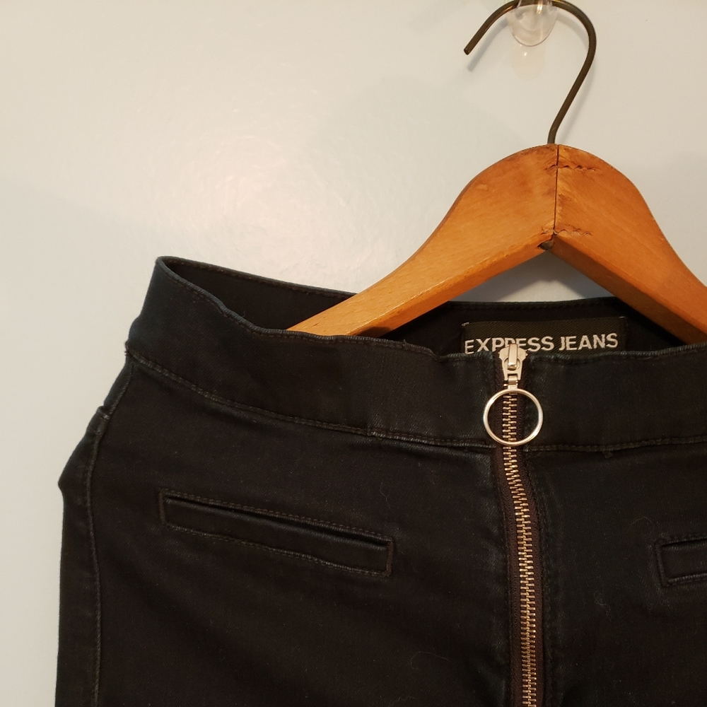 EXPRESS bellbottom hippie jean, stretchy size 4
